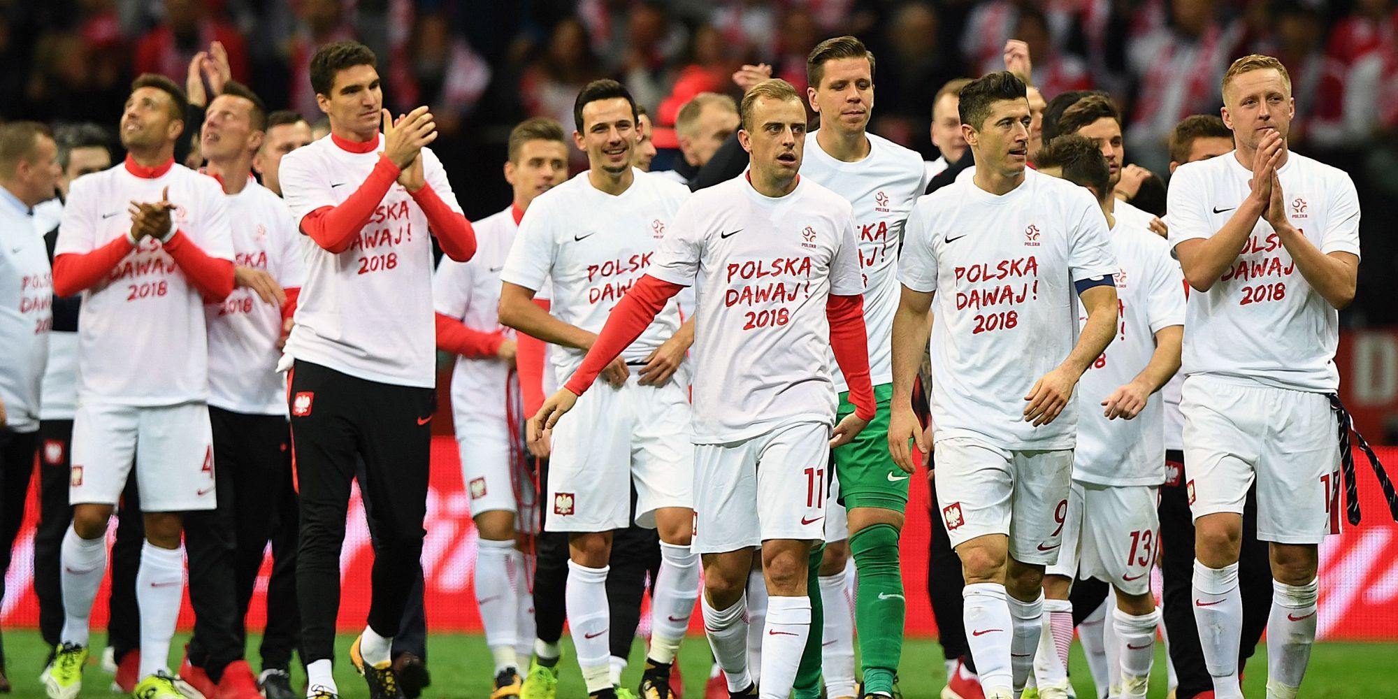 Poland players celebrating Poland Montenegro WC Qualification