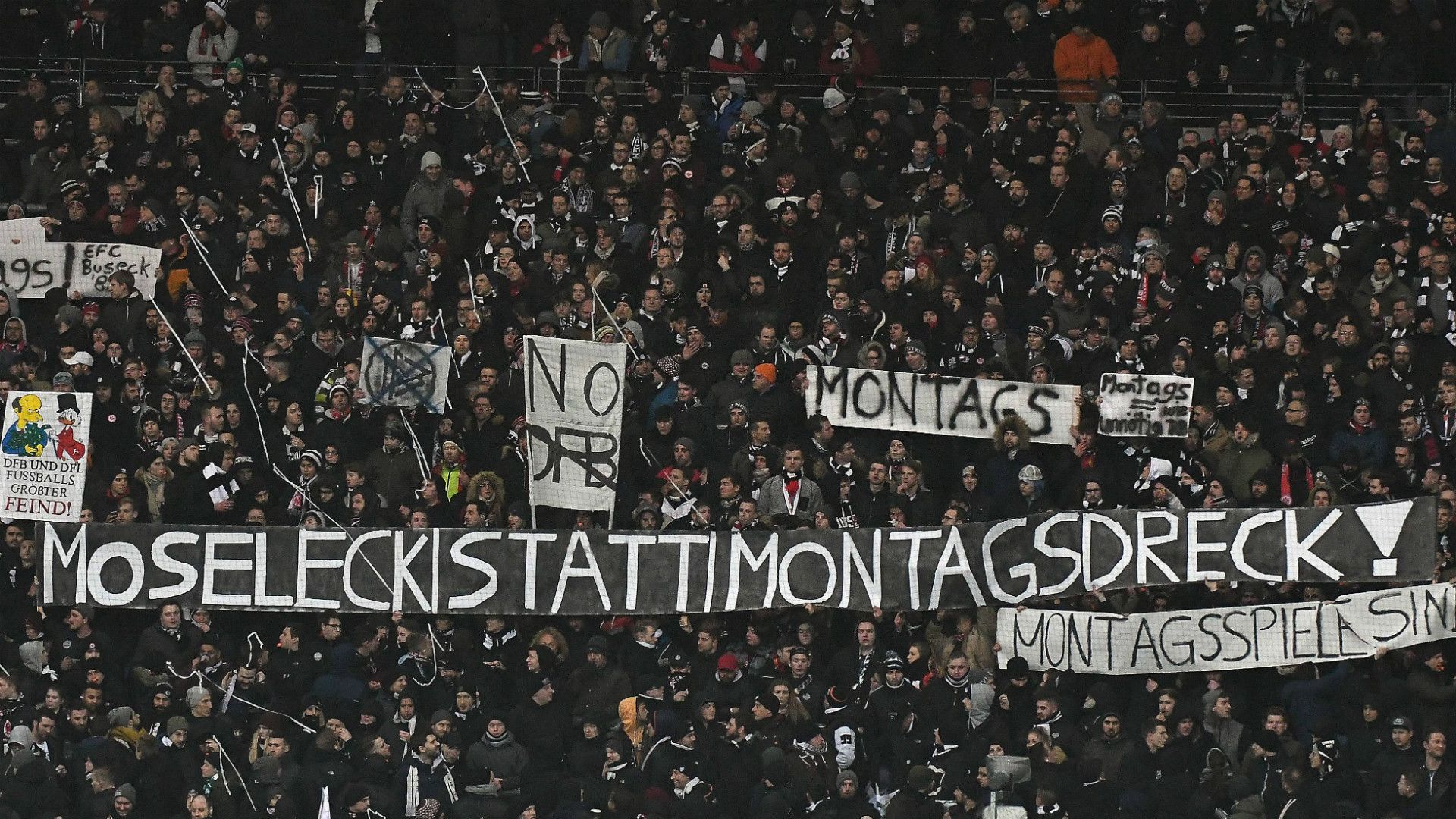 ONLY GERMANY Fans Eintracht Frankfurt RB Leipzig Bundesliga 19022018