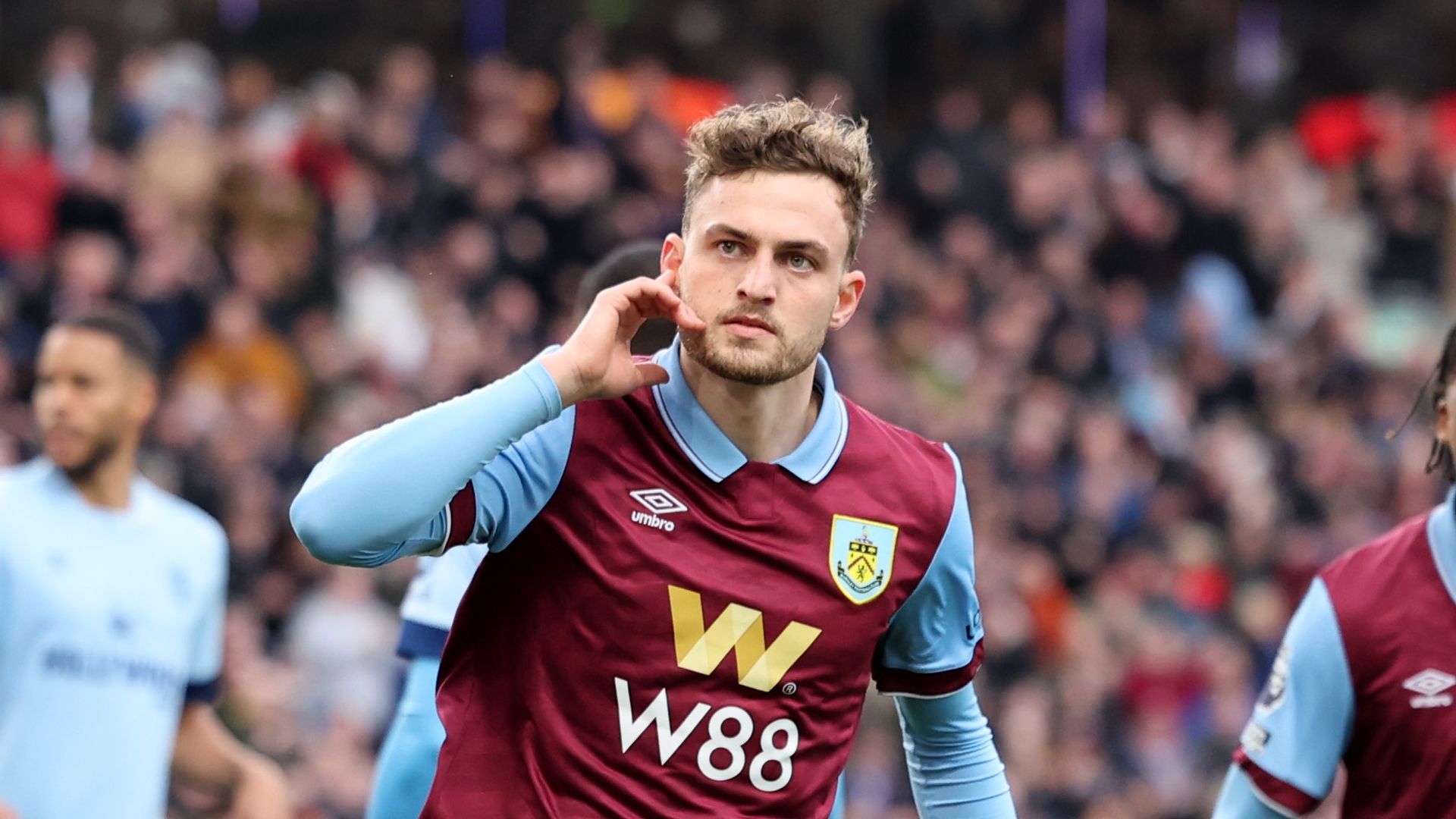 Jacob Bruun Larsen FC Burnley