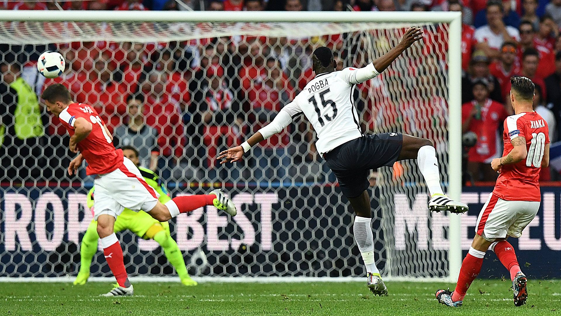 e7174b999a4183be548e6f3e04f61ea088380048