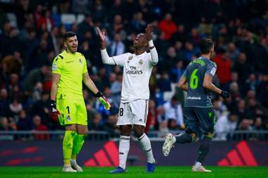 Rulli Vinicius Real Madrid Real Sociedad LaLiga