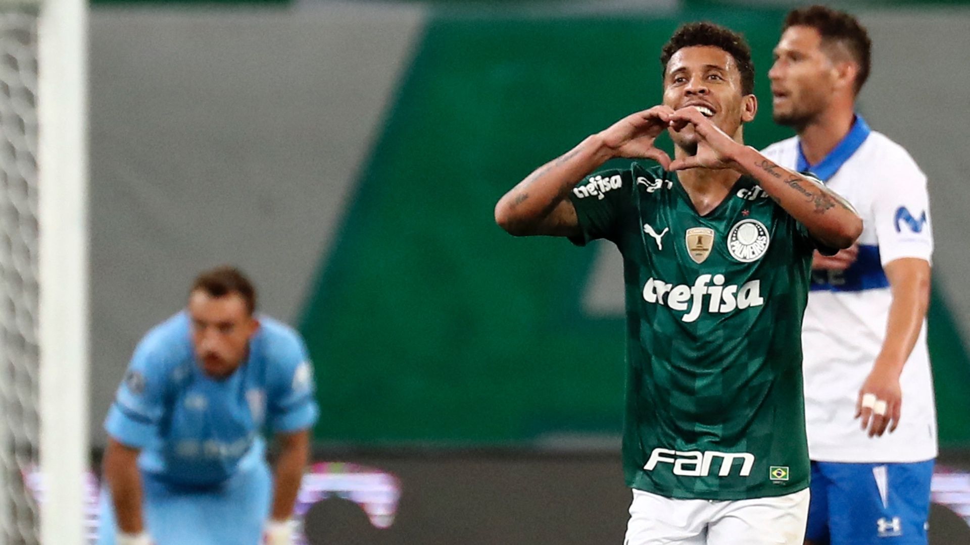 210721 Palmeiras Universidad Católica, Germán Lanaro, Zanahoria Perez y Marcos Rocha