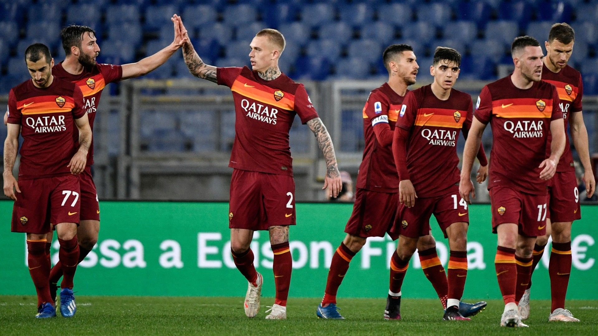 Roma celebrating Atalanta