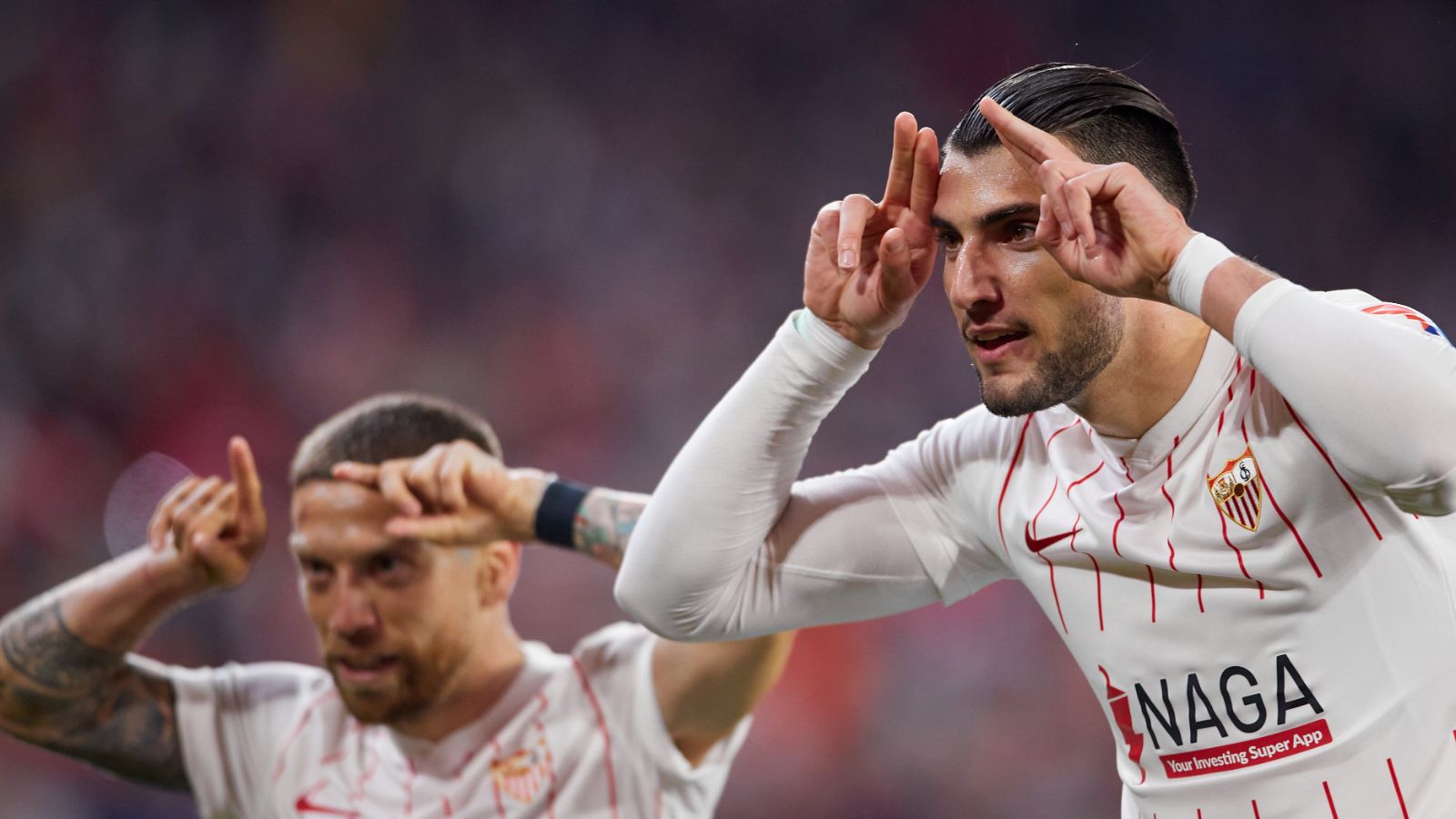 Papu Gómez y Rafa Mir Sevilla Elche Laliga