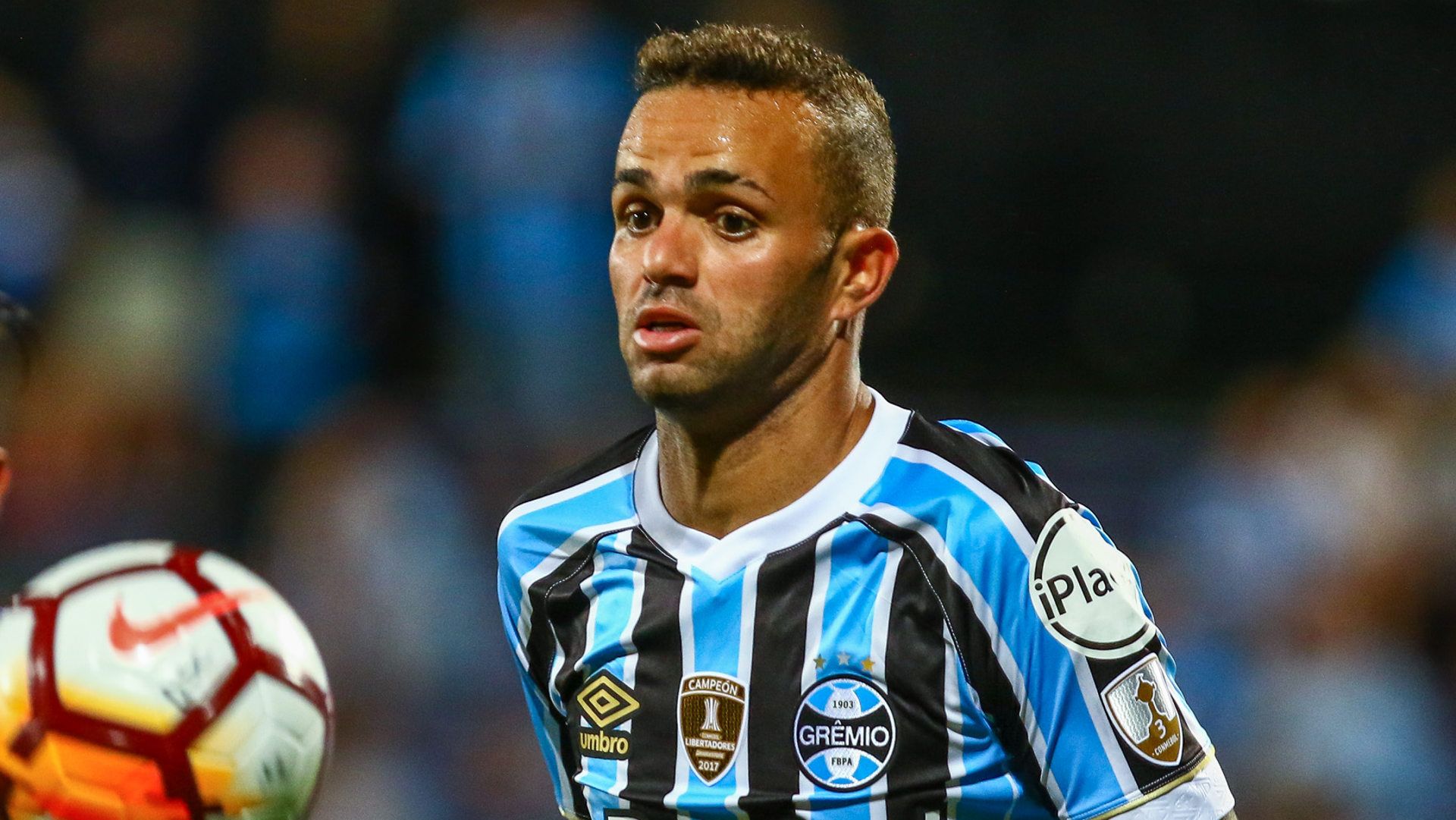 Luan Guilherme Defensor Gremio Copa Libertadores 27022018