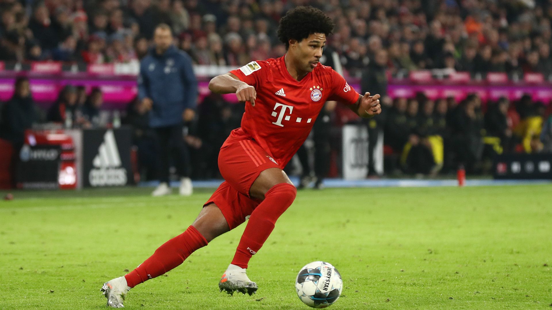 SERGE GNABRY BAYERN MÜNCHEN