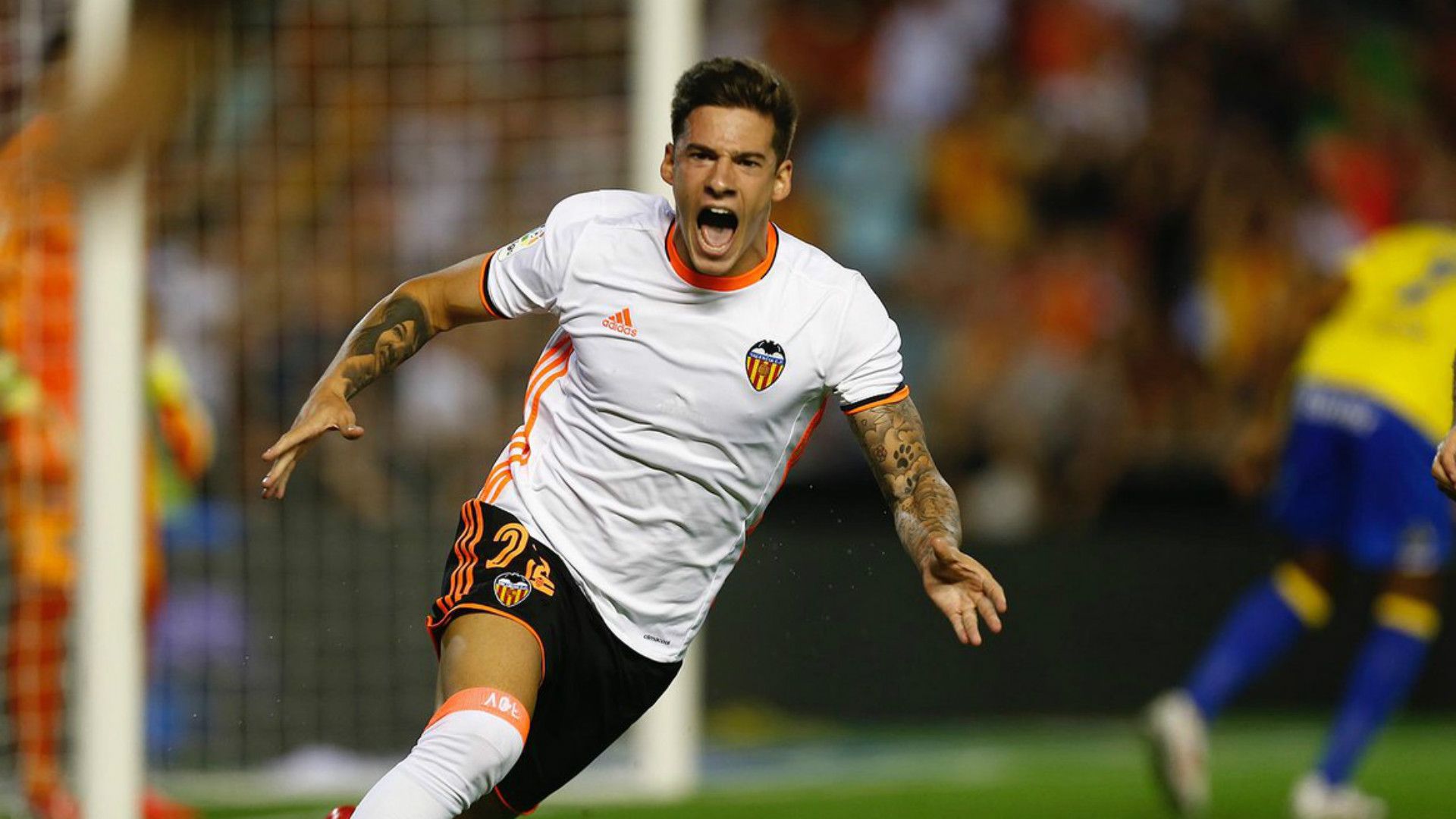 Santi Mina Valencia Las Palmas LaLiga