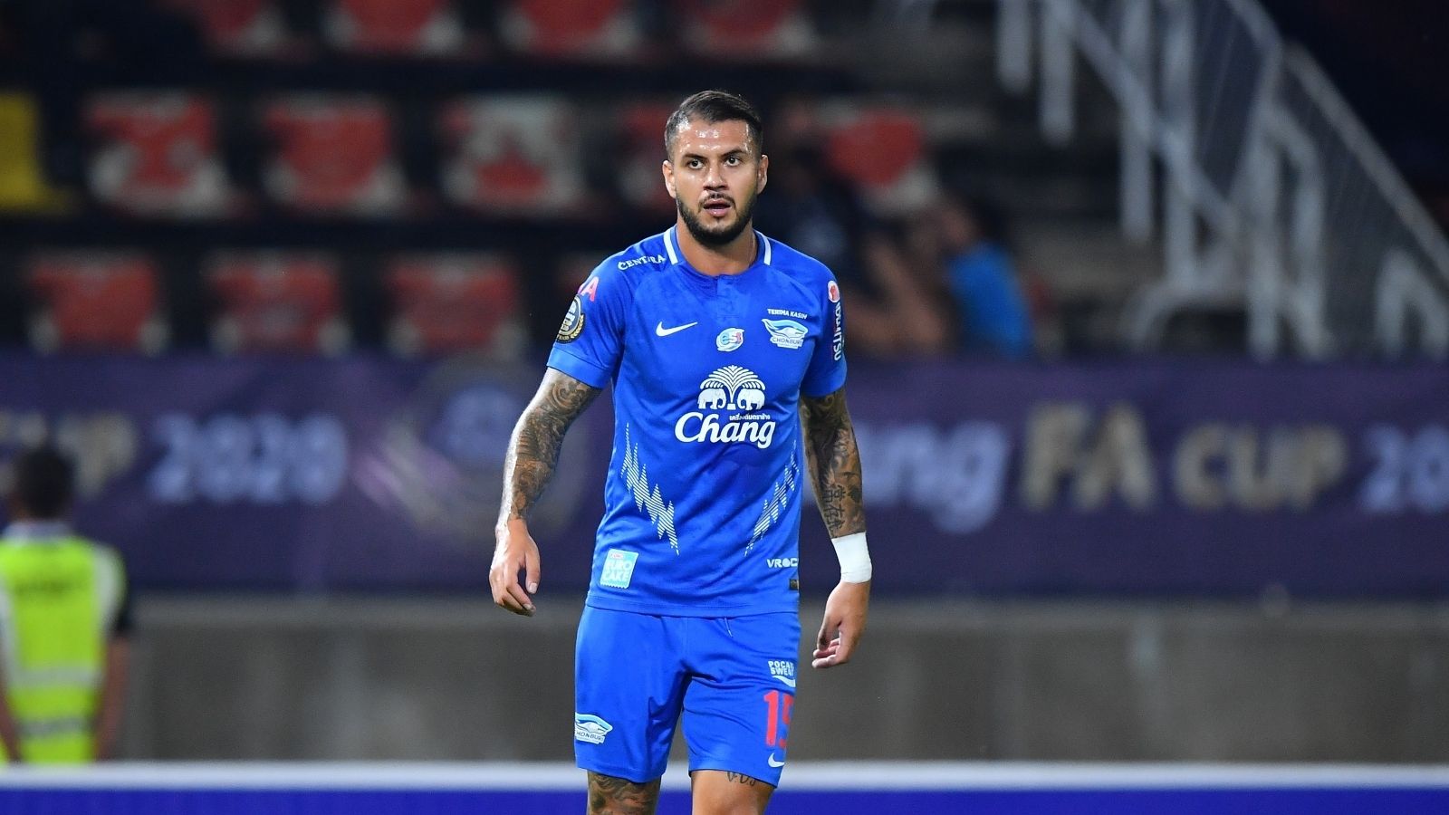 จูเนียร์ เอลสตอลด์