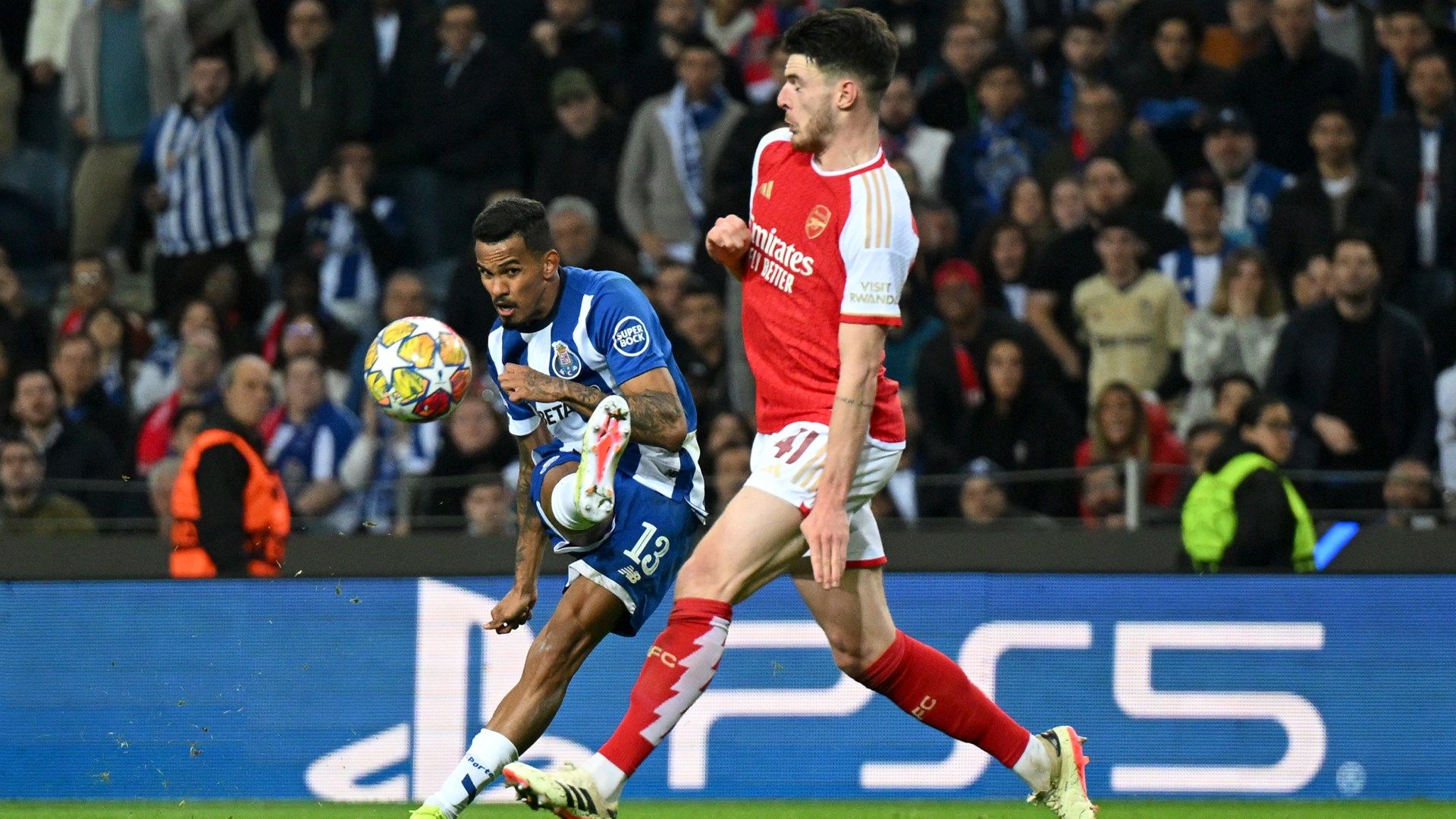 Wenderson Galeno Porto vs Arsenal