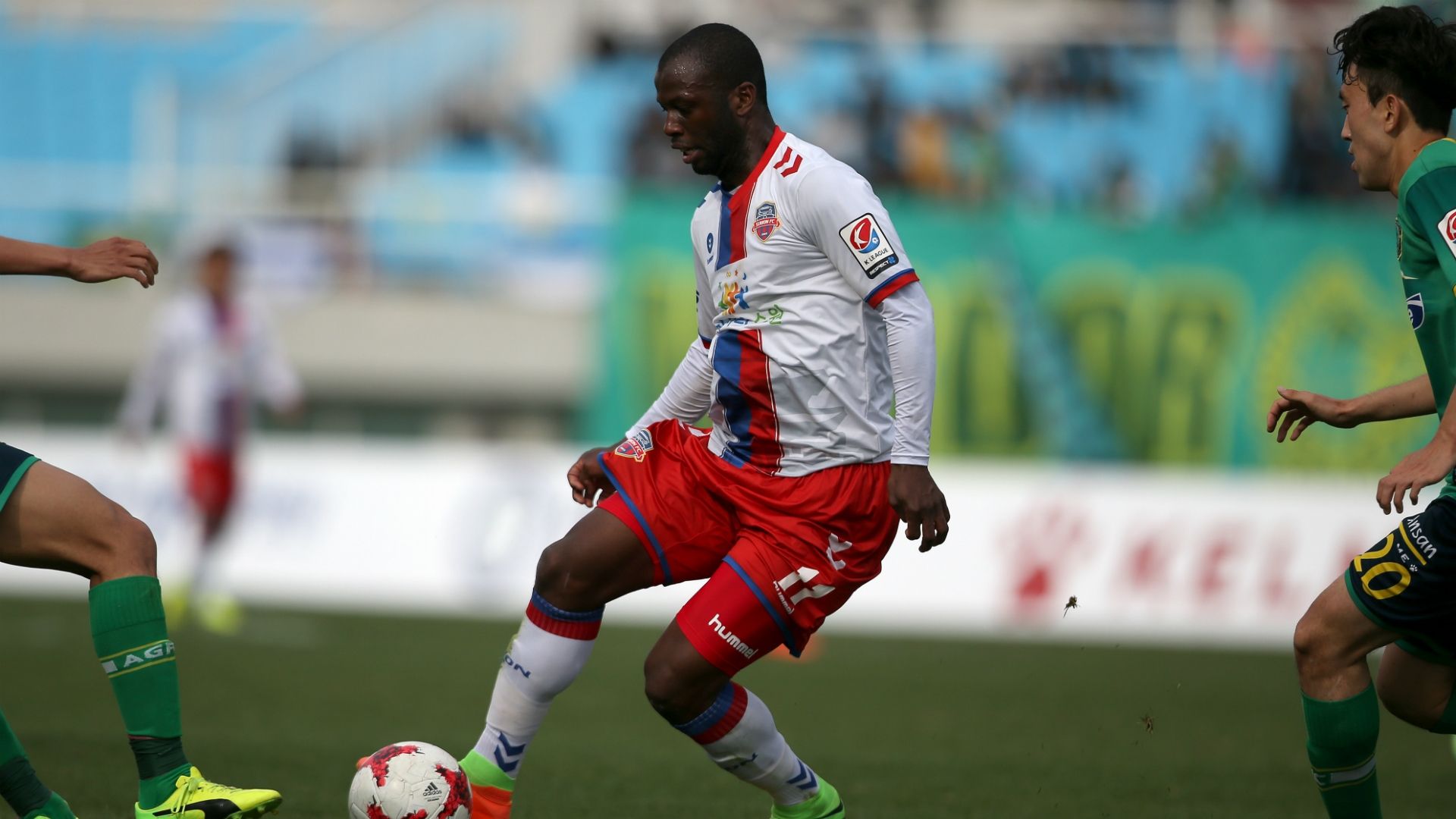 Bruce Djite Suwon FC K League Challenge