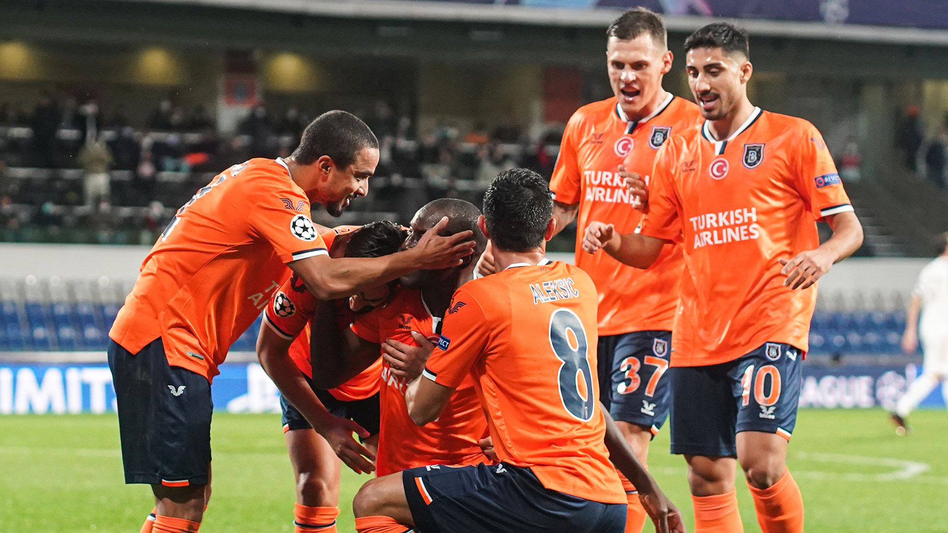 Basaksehir Goal Celebration v Manchester United 11042020