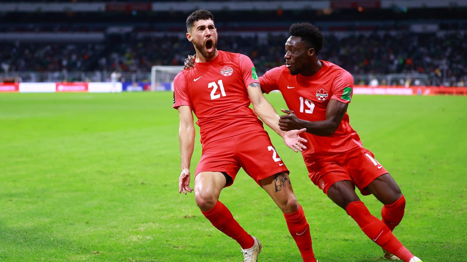 Canadá 2021 Jonathan Osorio Alphonso Davies