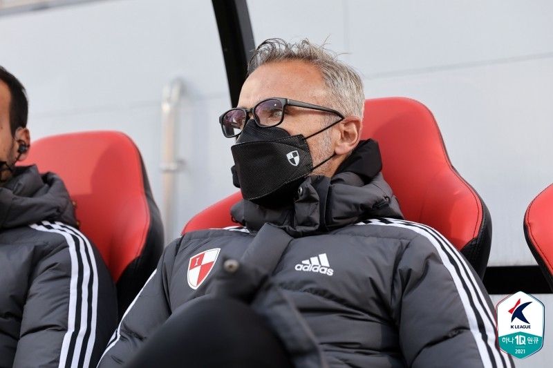 부산 페레즈 감독