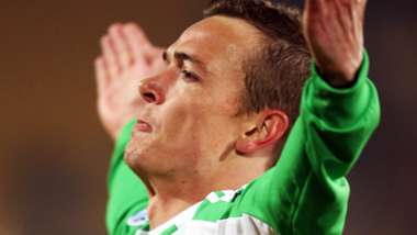 Ryan Griffiths Beijing Guoan v Newcastle Jets AFC Champions League 10032009