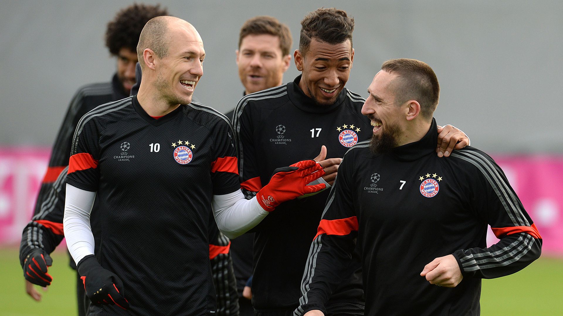 Arjen Robben Jerome Boateng Franck Ribery FC Bayern training 11242014
