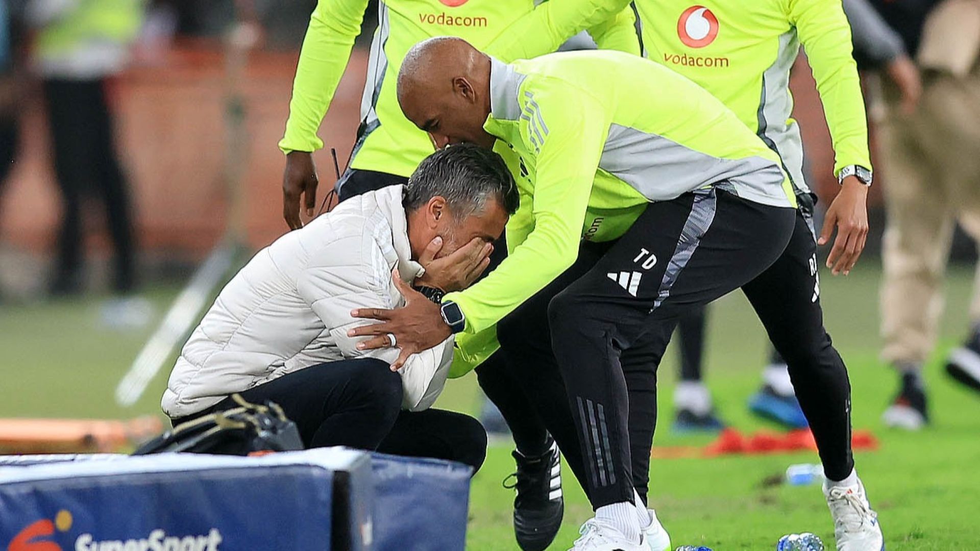 Former Kaizer Chiefs star boldly backs Mamelodi Sundowns to win PSL title -  'Orlando Pirates won't match Masandawana' | Goal.com South Africa