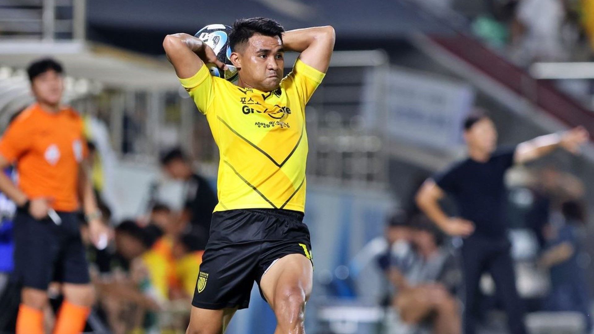 Asnawi Mangkualam Bahar - Jeonnam Dragons