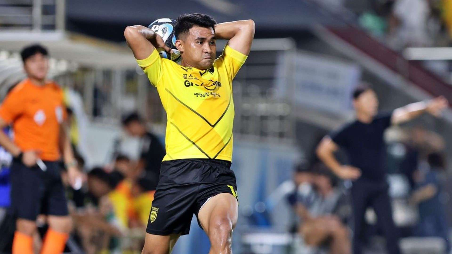 Asnawi Mangkualam Bahar - Jeonnam Dragons