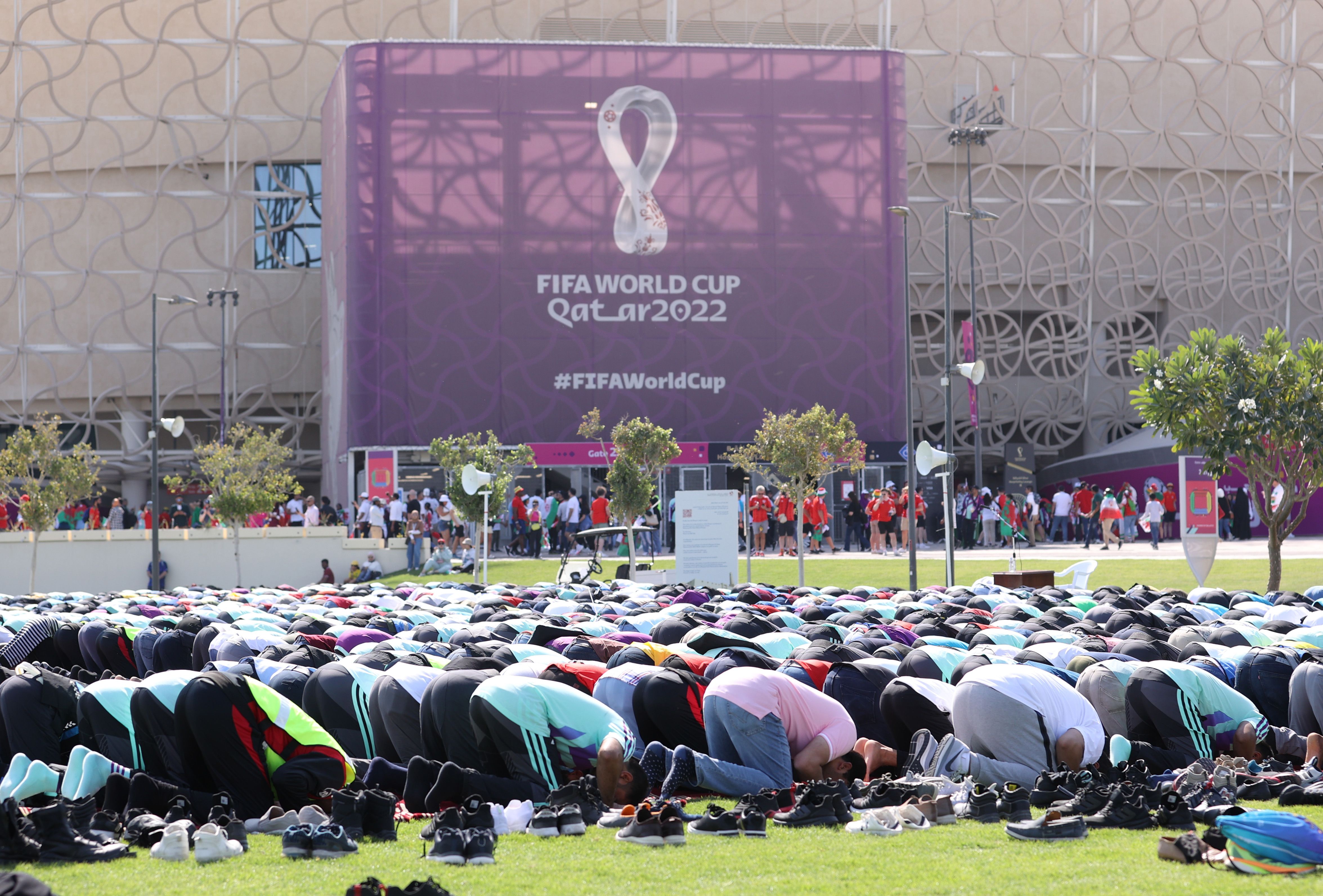 이란 팬 기도 월드컵