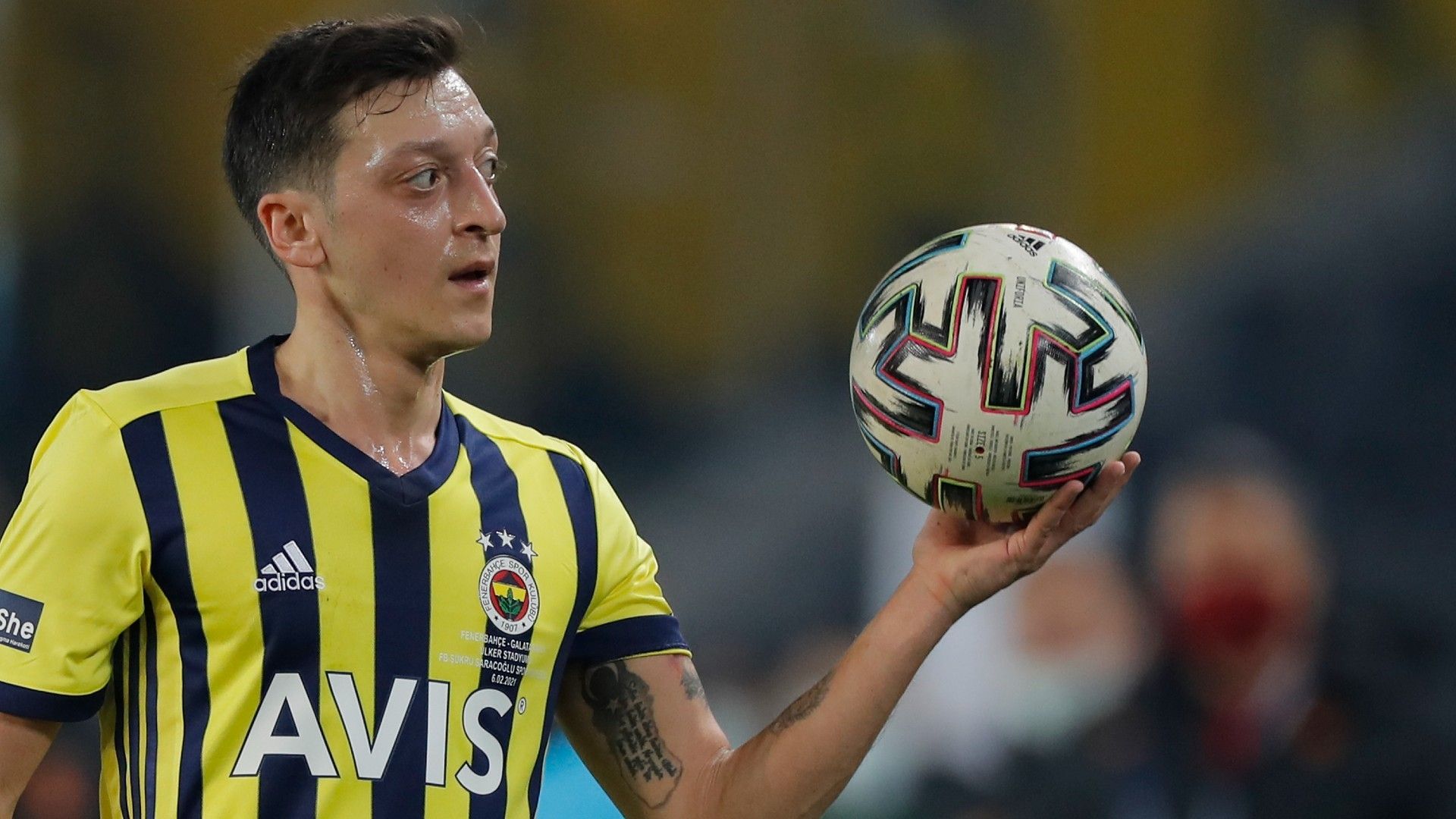 Mesut Ozil Fenerbahce