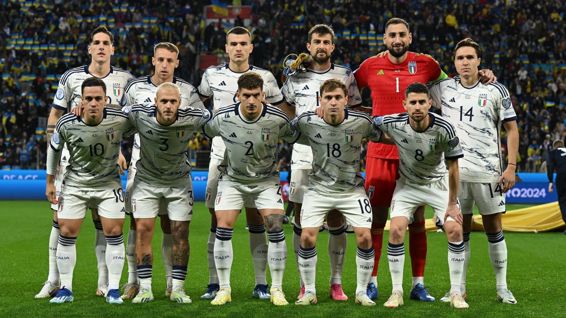 italy-team photo-20231120-euro qualifier