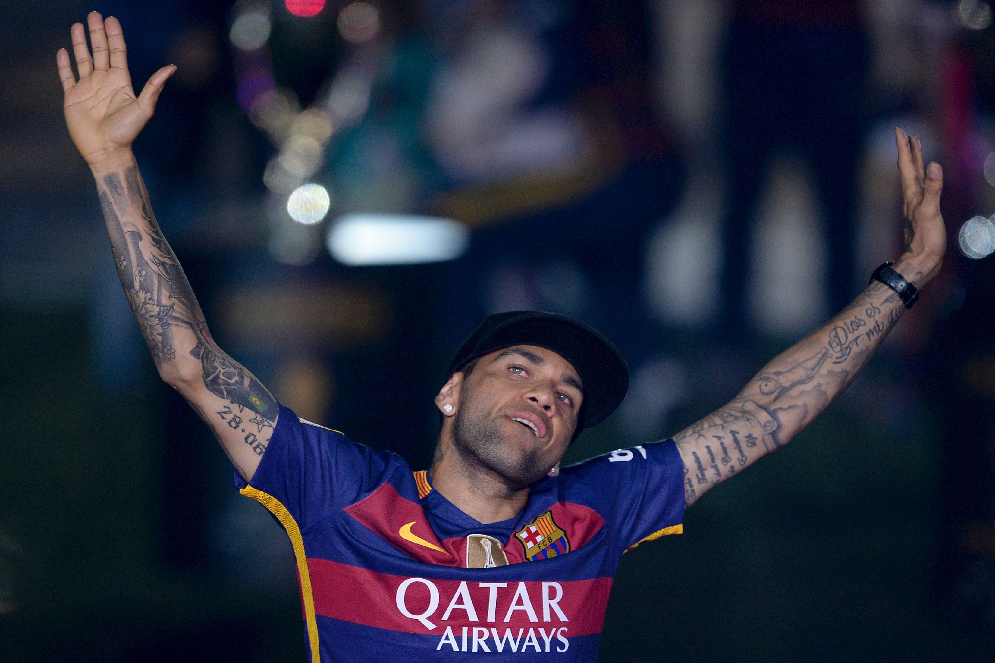 Daniel Alves, Barcelona