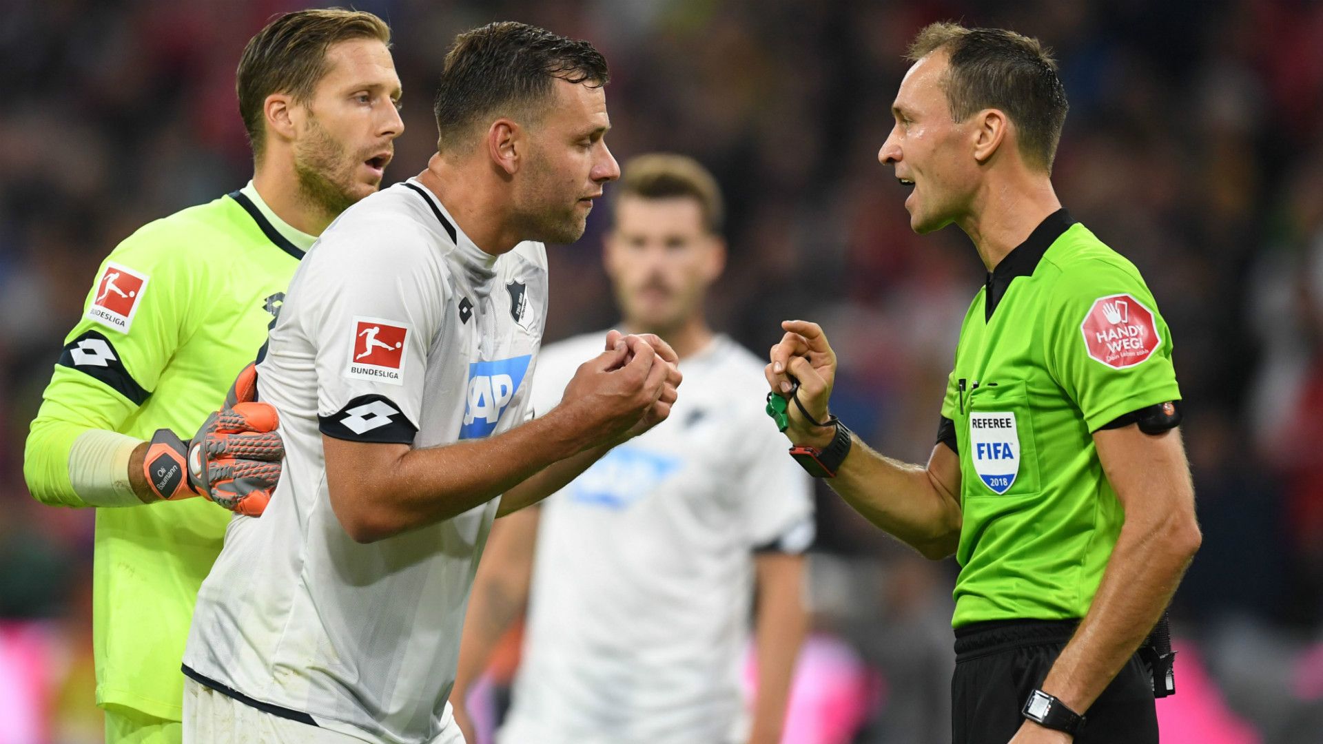 Bastian Dankert Bayern Munchen 1899 Hoffenheim 24082018