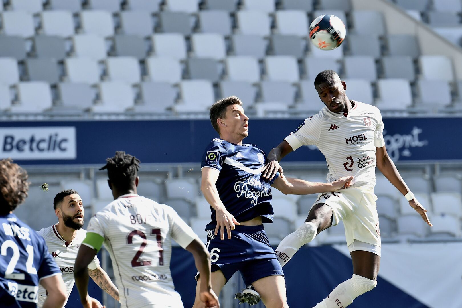 Koscielny Kouyaté Bordeaux Metz 27022020