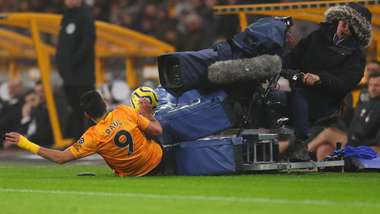 Raul Jimenez Wolves TV camera