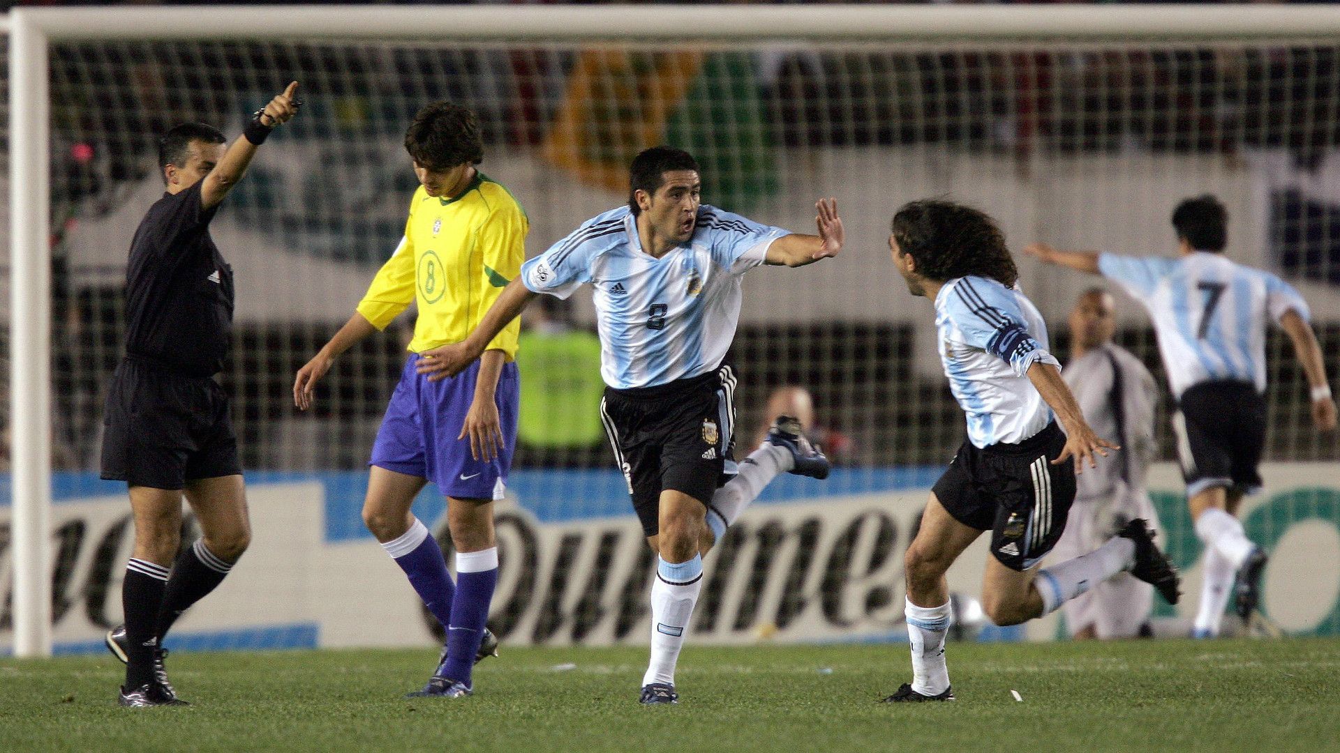 Juan Roman Riquelme Juan Pablo Sorin Kaka Argentina 3 Brazil 1 2006 World Cup Germany qualification 08062005