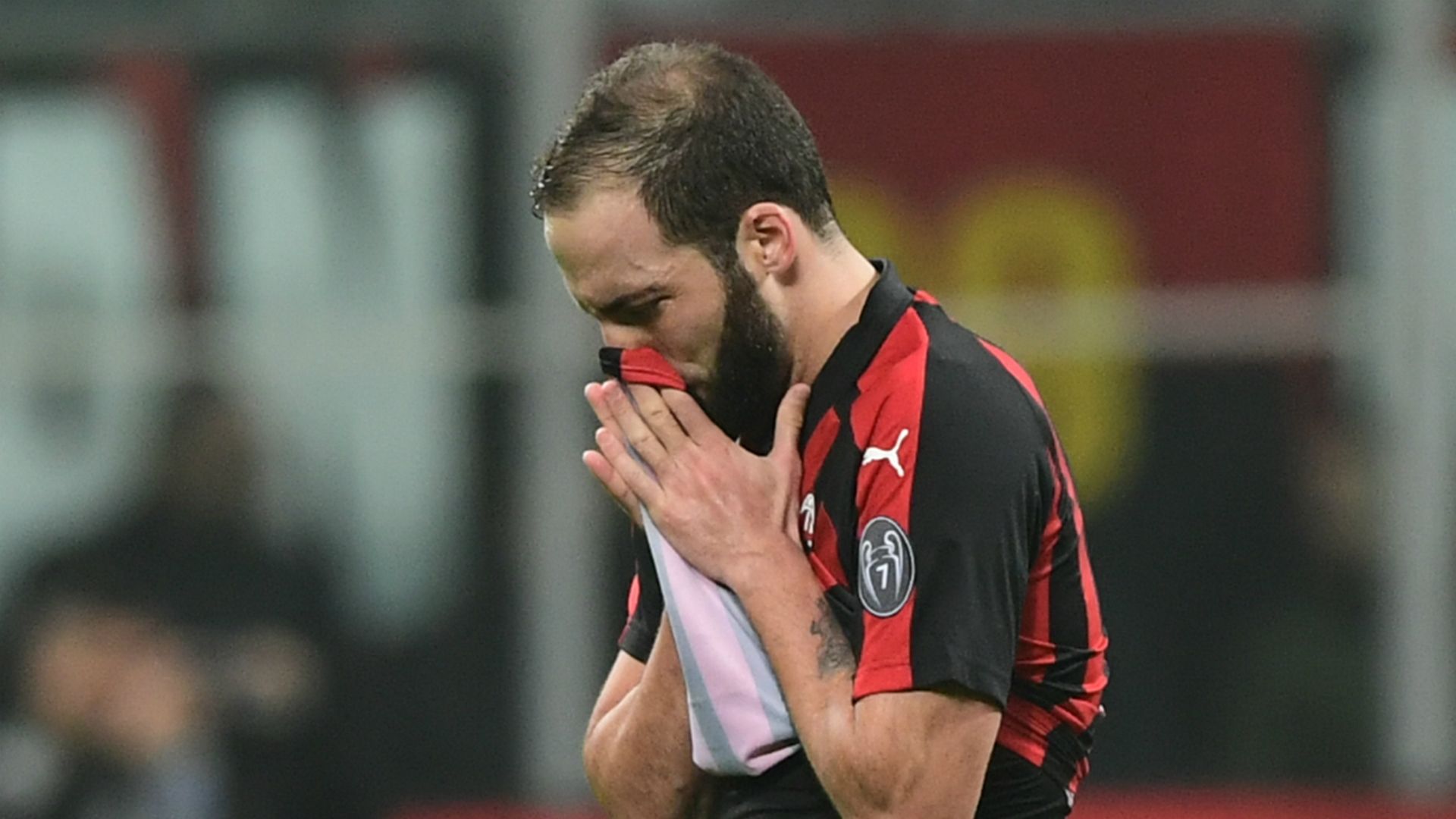 Higuain Milan