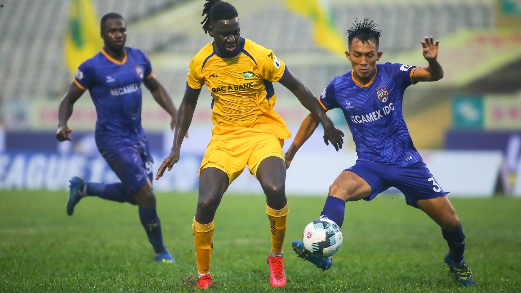 Song Lam Nghe An - SLNA vs Binh Duong | Round 2 | V.League 2020