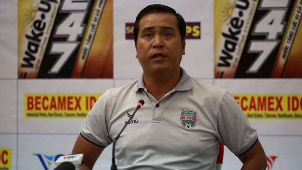 Coach Nguyen Thanh Son Binh Duong vs Viettel Round 4 V.League 2019