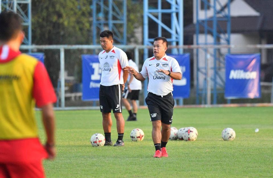 สะสม พบประเสริฐ