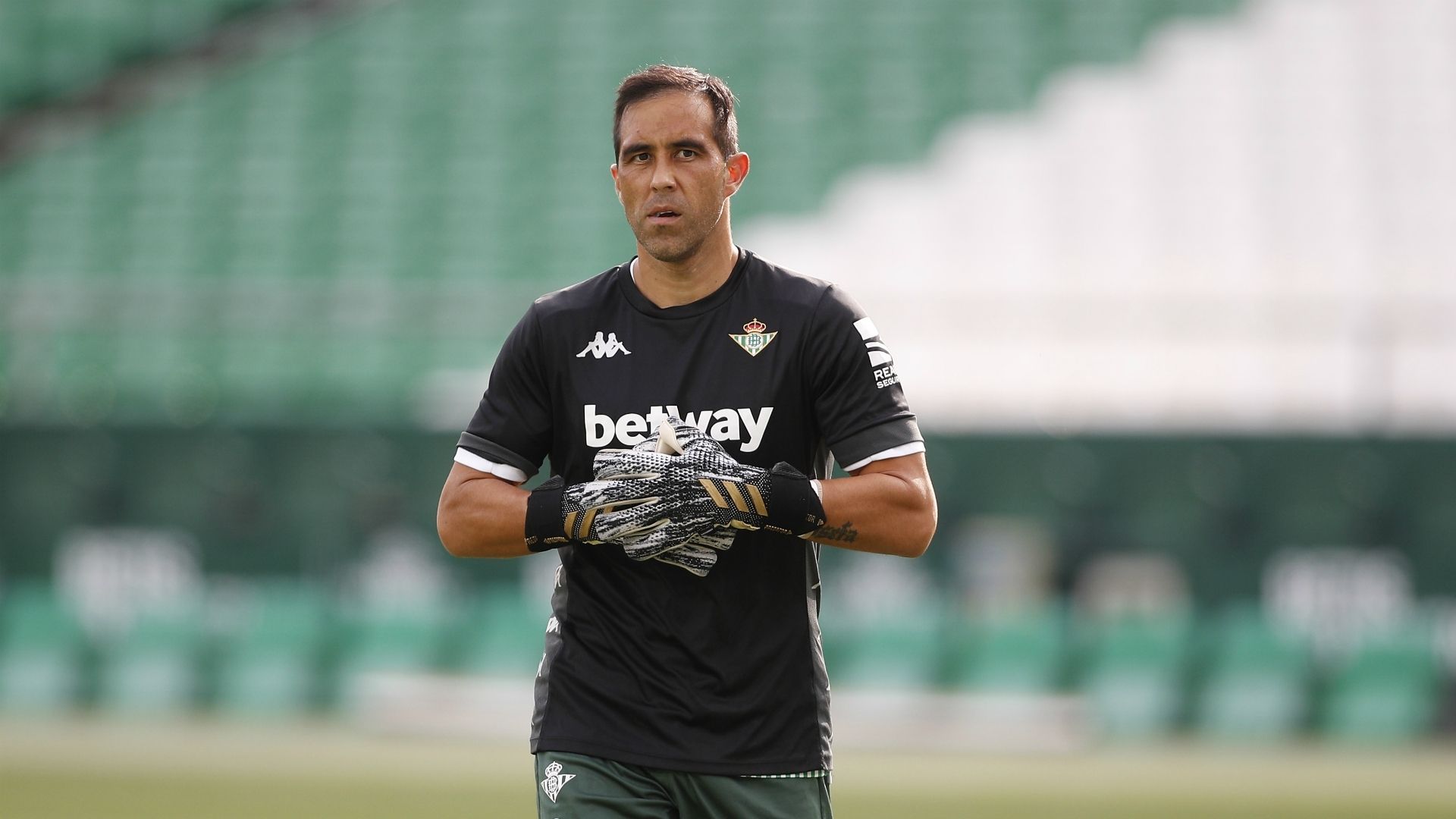 Claudio Bravo 20092020