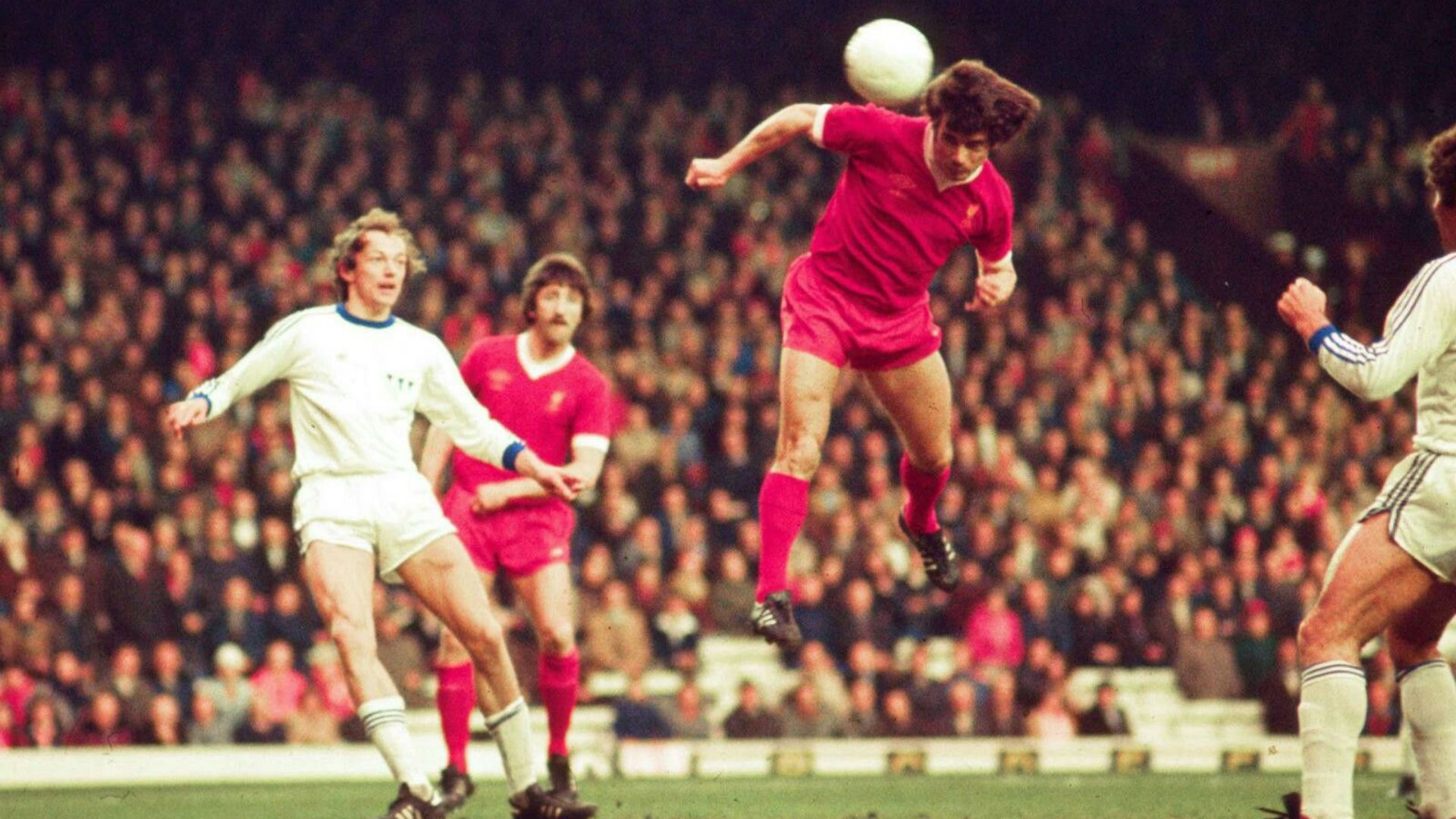 liverpoolclubbrugge-uefa76_27082019