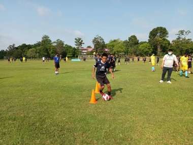 ”ช้าง ฟุตบอล คอมมูนิตี้” จ.สุรินทร์