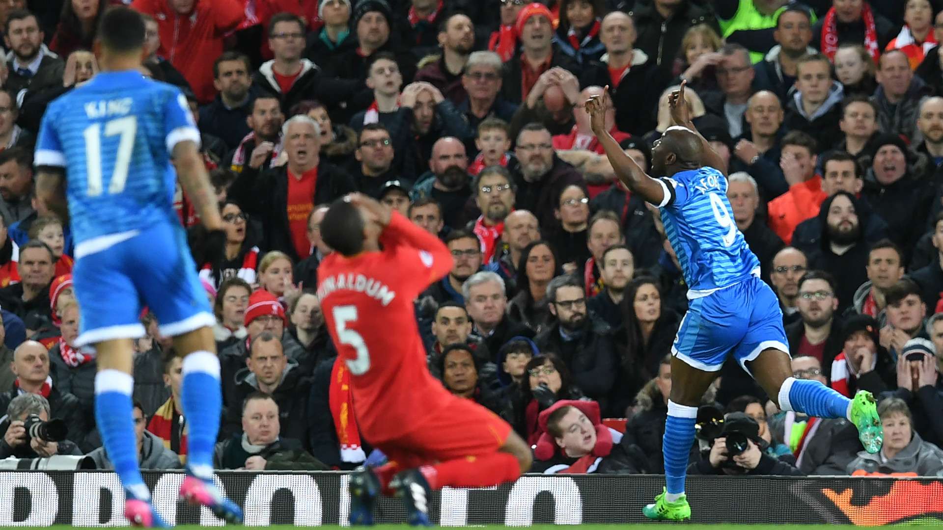 HD Bournemouth celebrate v Liverpool