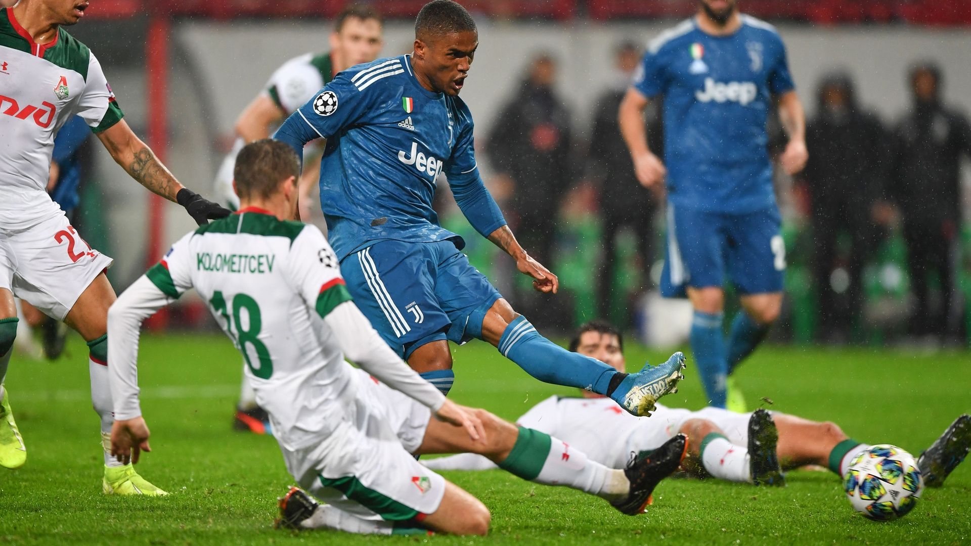 Douglas Costa Juventus 06-11-2019