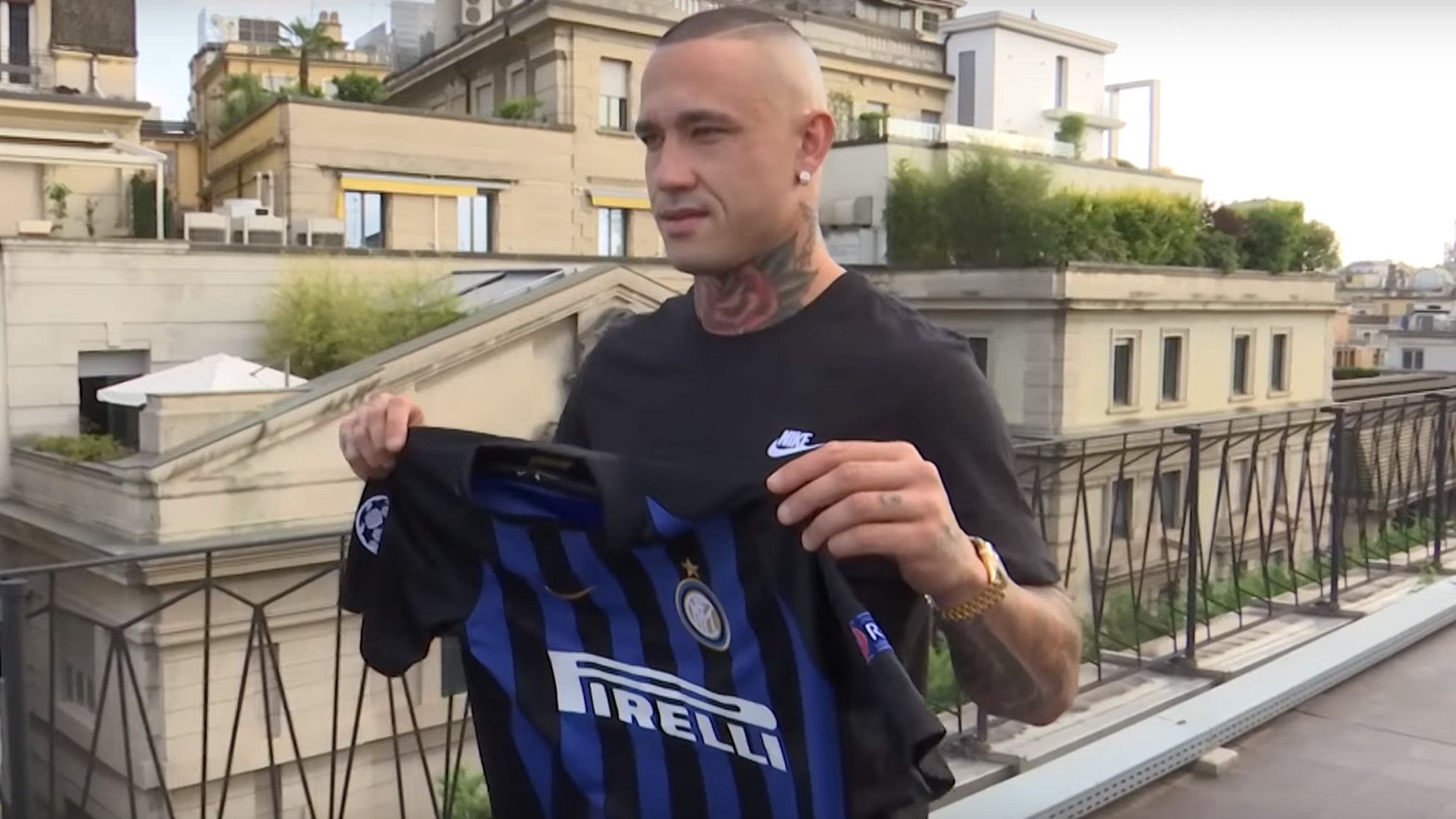 Radja Nainggolan Inter