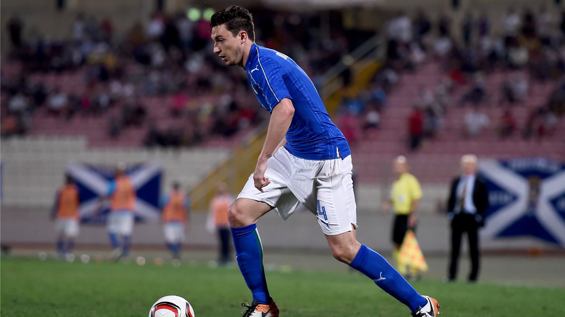 Matteo Darmian Italy Scotland 29052016