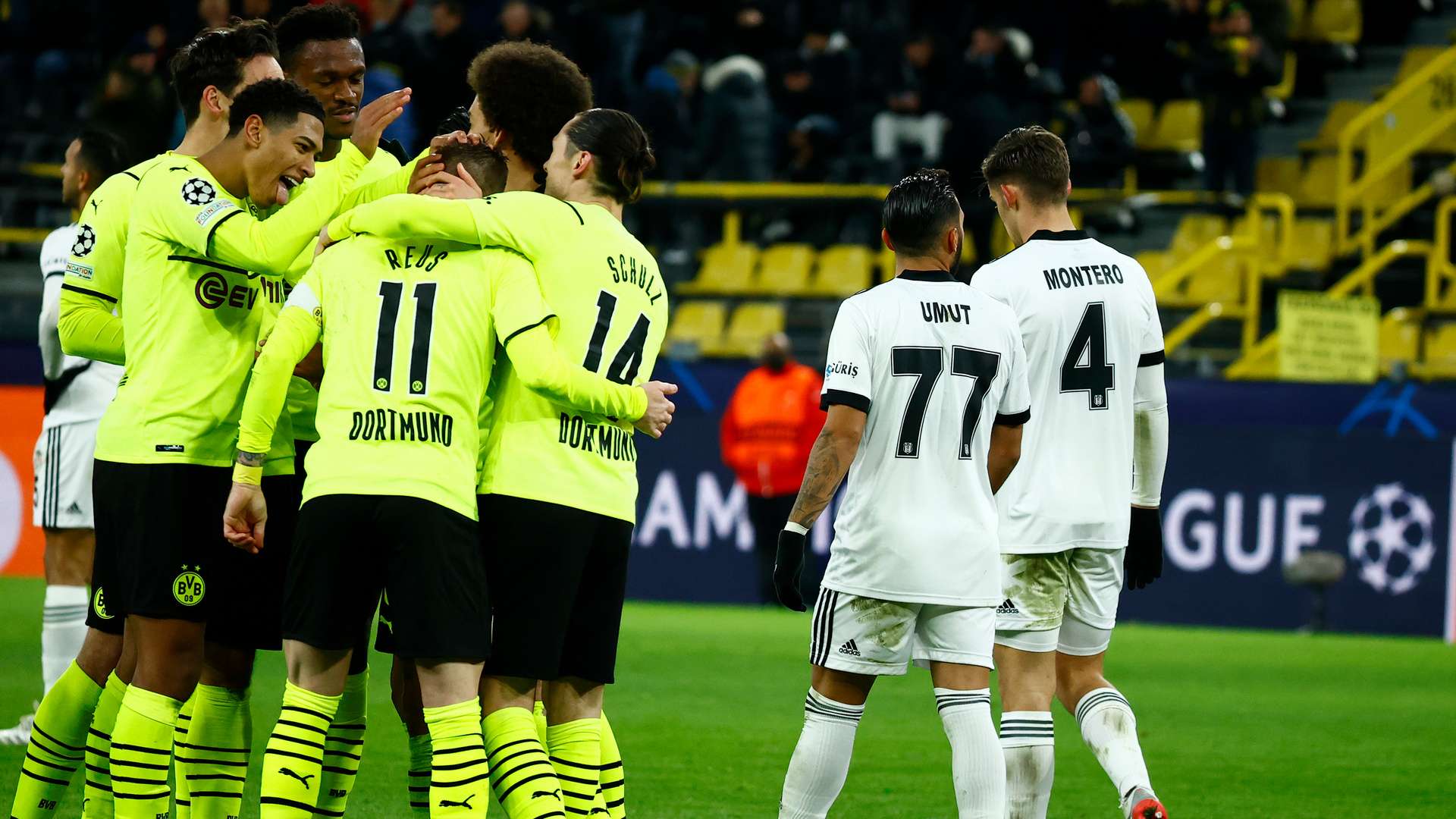 Borussia Dortmund vs Besiktas in Champions League 07.12.2021