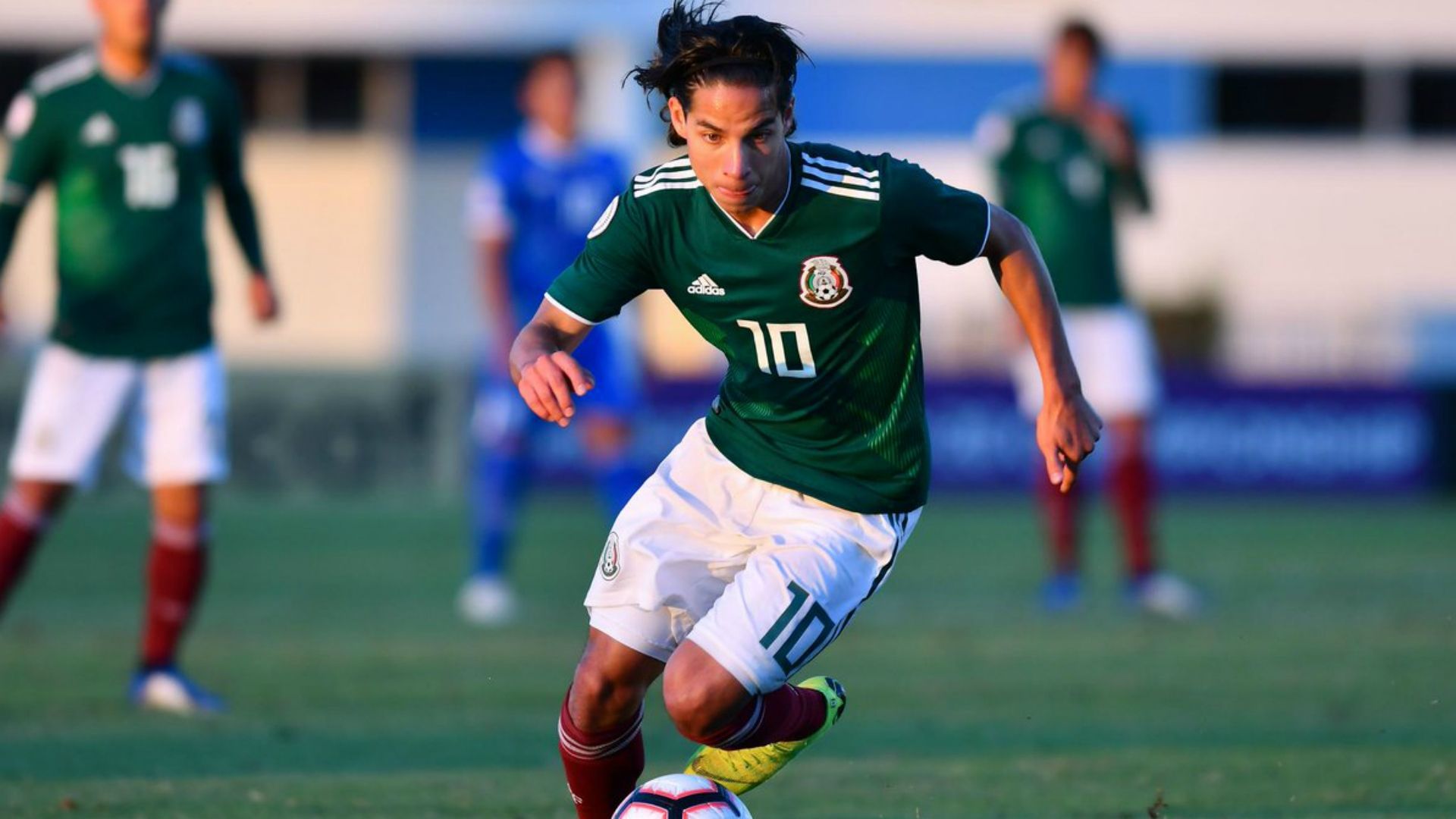 Diego Lainez