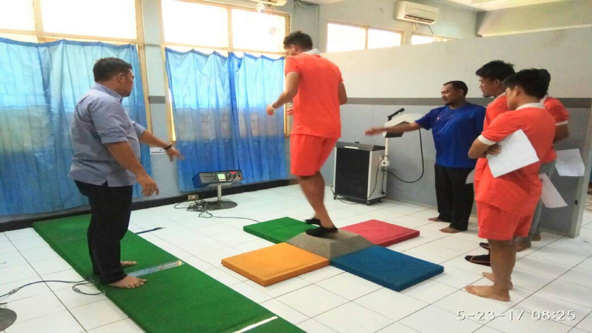 Pemain Persija Jakarta Dites Fisik