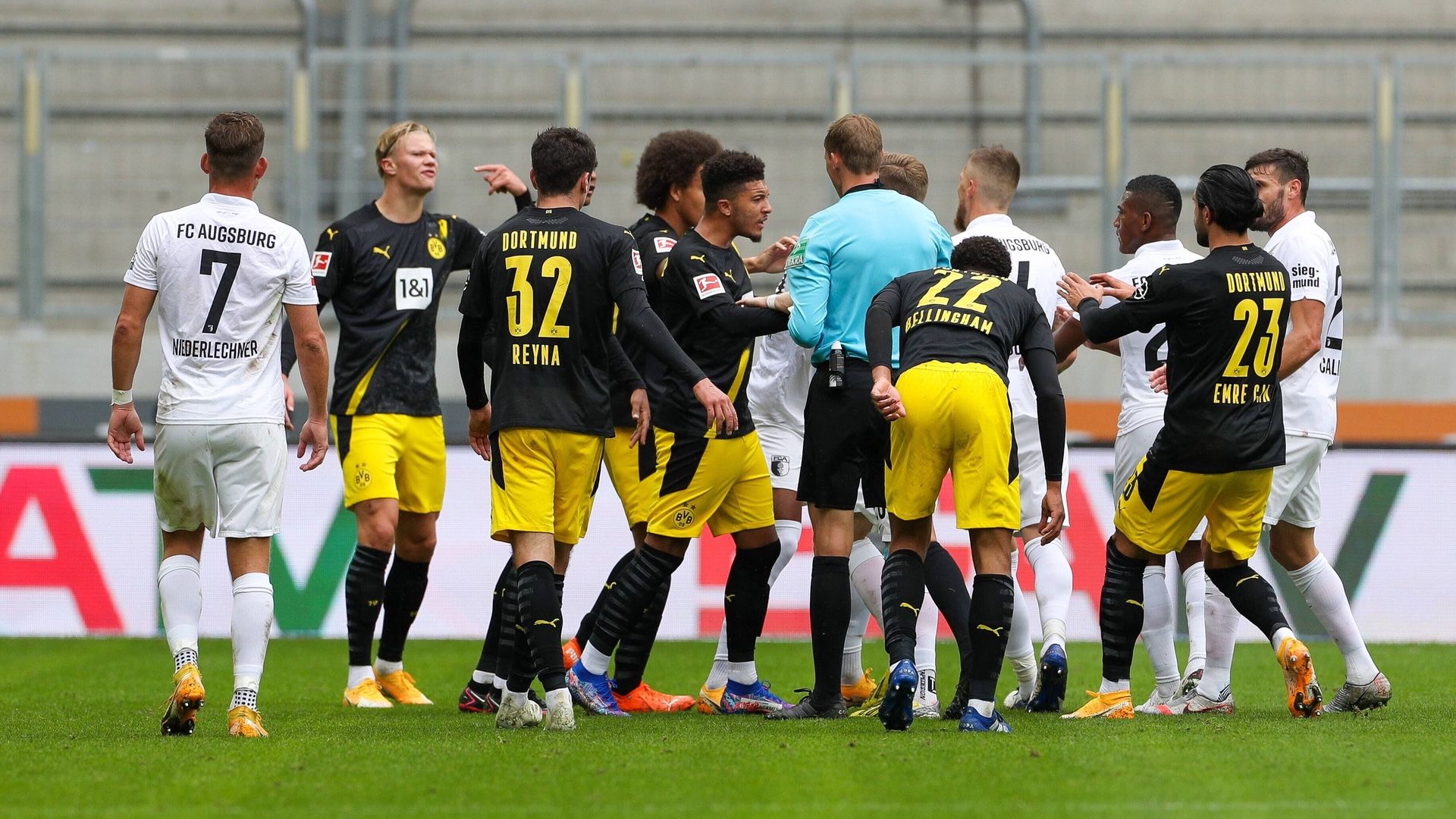 ONLY GERMANY Erling Haaland FC Augsburg Borussia Dortmund Bundesliga 26092020