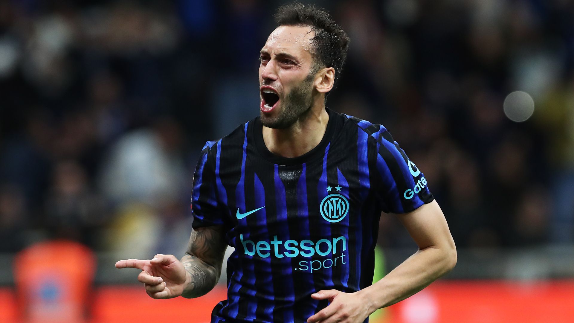 Calhanoglu Inter Como