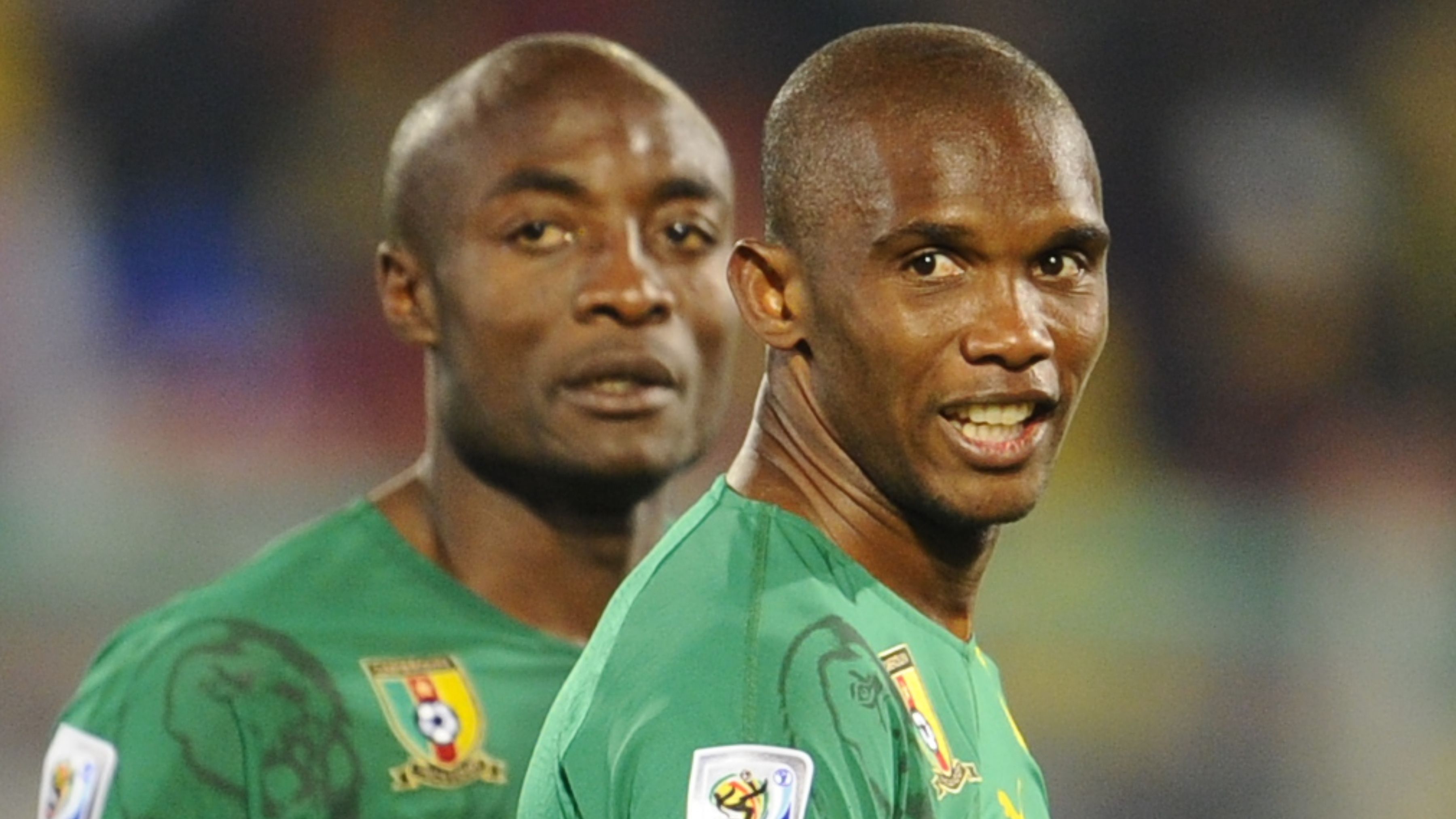 Cameroon's striker Samuel Eto'o (R) and