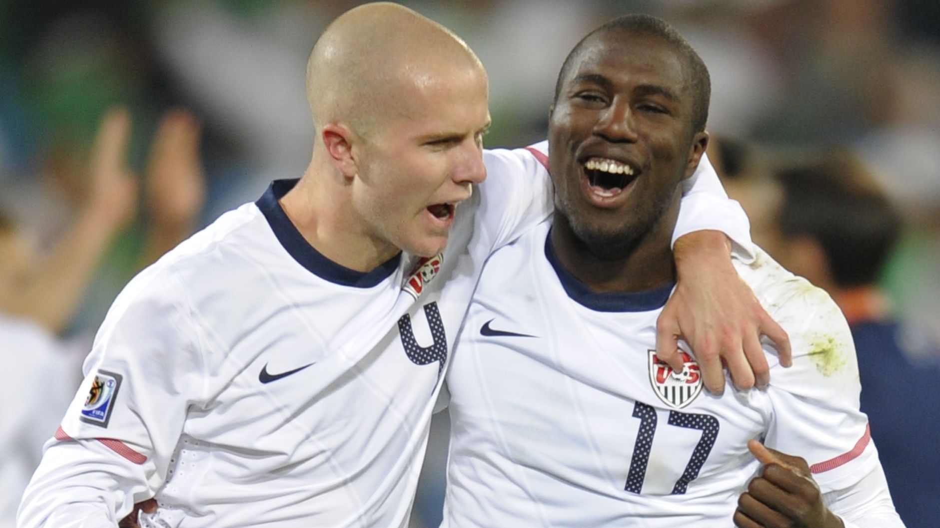 US midfielder Michael Bradley (L) and US