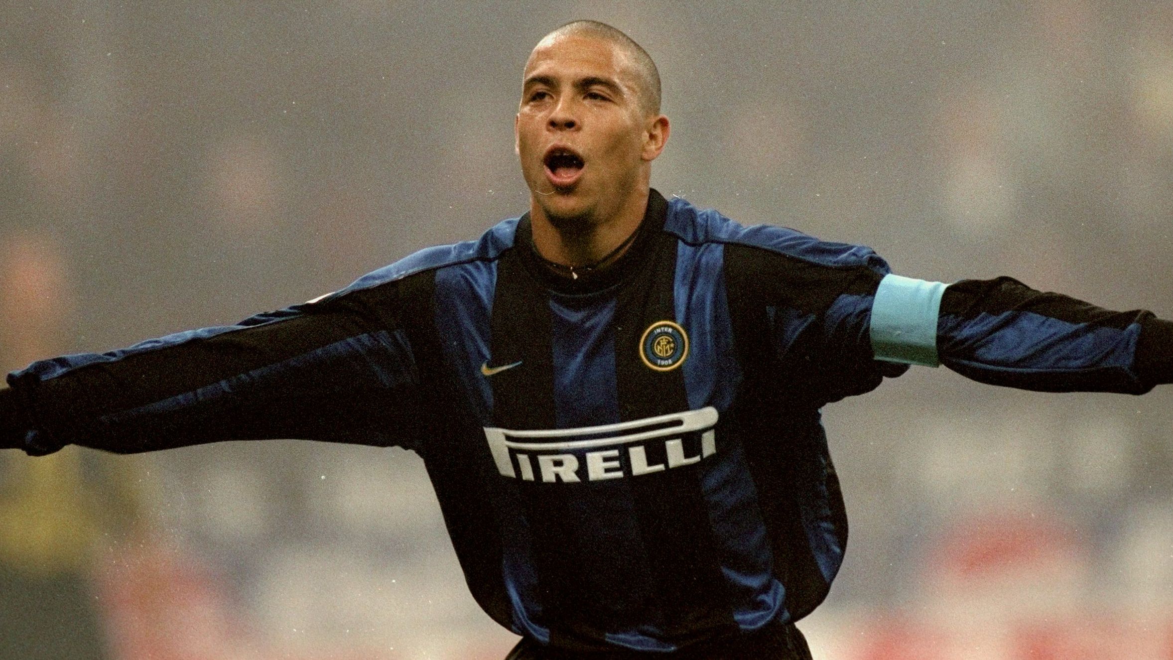 23 Oct 1999:  Ronaldo of Inter Milan celebrates after scoring during the Serie A match against AC Mi