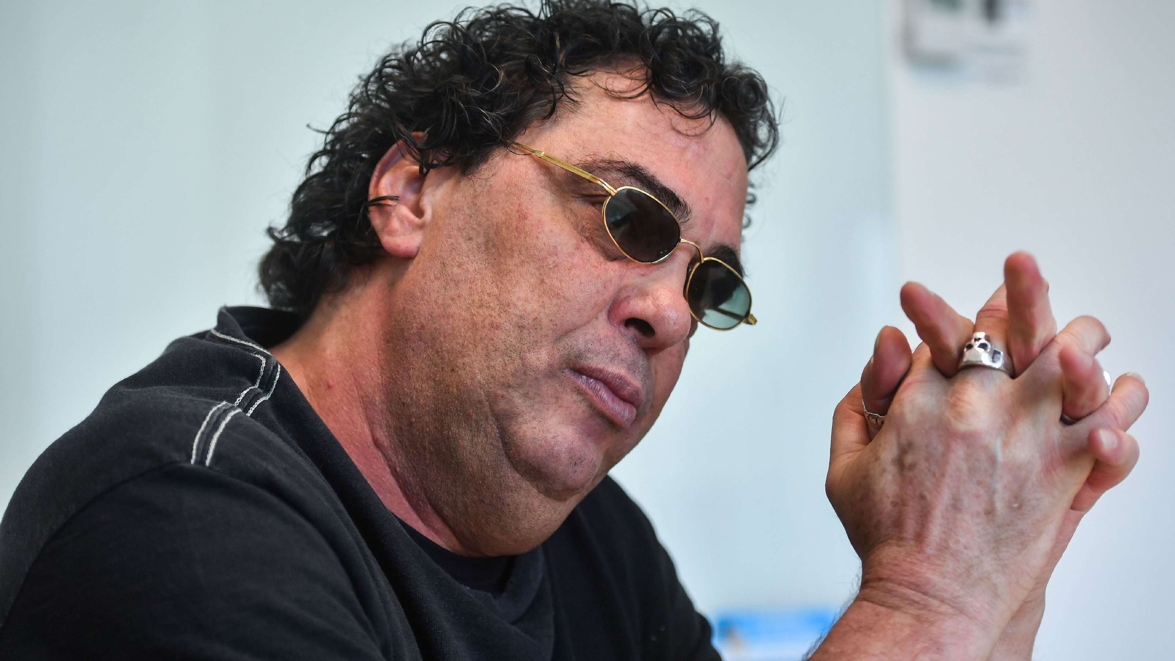 FBL-BRAZIL-CASAGRANDE-ADDICTION-BOOK